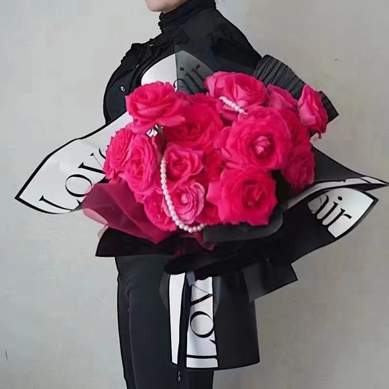 চিরন্তন সিনথিয়া তোড়া মোড়ানো কাগজ